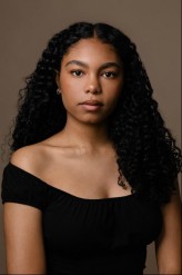 Arista Arhin fotoğrafı