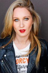 Lara Clear fotoğrafı