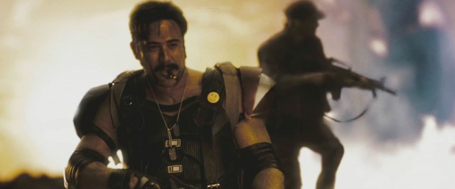 The Comedian / Edward Blake fotoğrafı