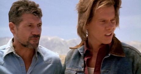 Earl Bassett fotoğrafı