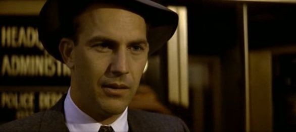 Eliot Ness fotoğrafı