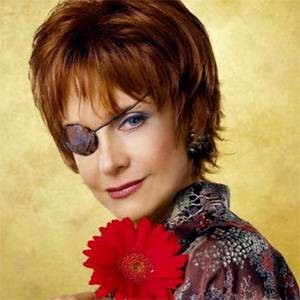 Lily Charles fotoğrafı