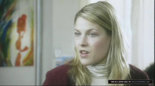 Olivia Averill fotoğrafı