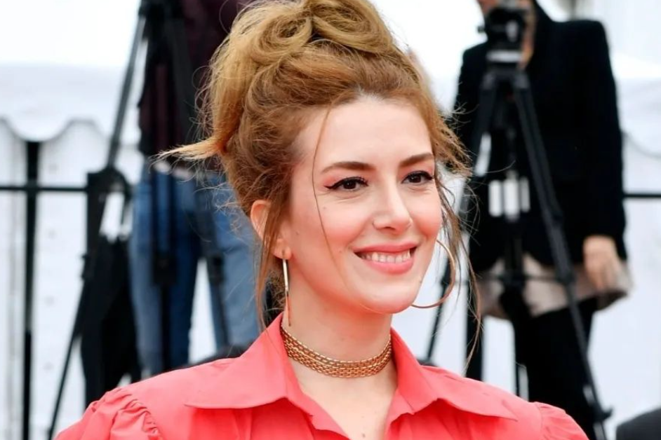 Elit Andaç Çam hangi filmlerde oynadı?