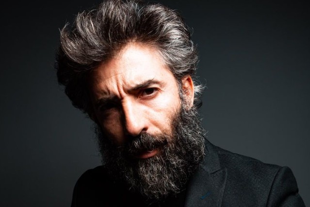 Mert Turak'ın burcu nedir?