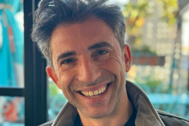 Mert Turak hangi okuldan mezun?