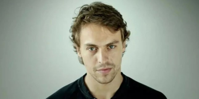 Metin Akdülger Kimdir?