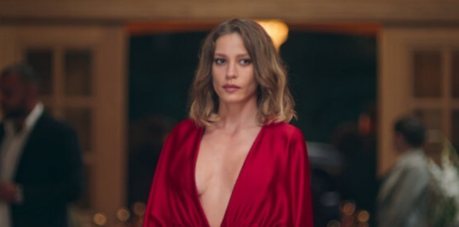 "Kimler Geldi Kimler Geçti" Dizisi Oyuncularını Tanıyalım