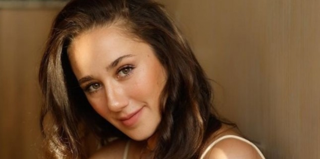 Yağmur Başkurt Kimdir?