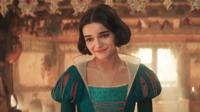 Disney’in Canlı Aksiyon Yeniden Çekimlerinde Yapılan En Kötü 10 Değişiklik!