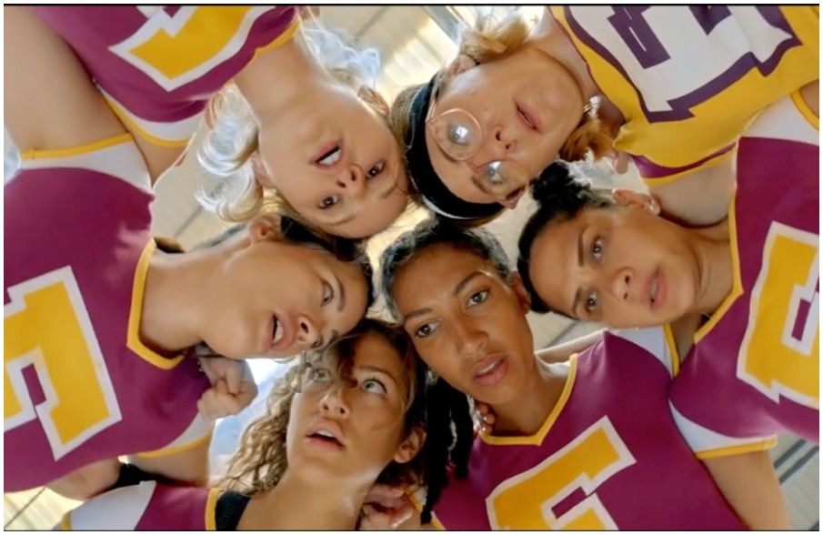 Girls with Balls (26 Temmuz)