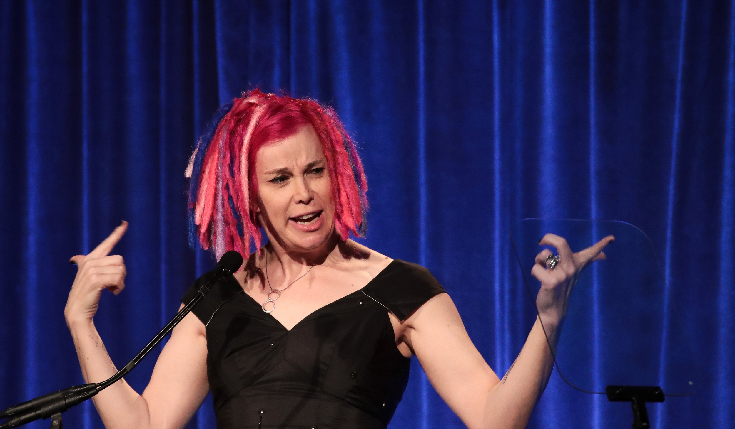 Lana Wachowski Yeniden Yönetmen Koltuğunda