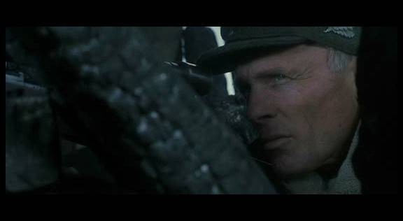 Kapıdaki Düşman Fotoğrafı