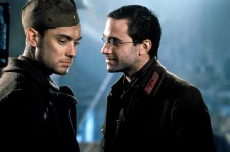 Kapıdaki Düşman Fotoğrafı