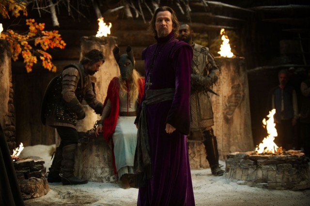 Kız ve Kurt Fotoğrafı