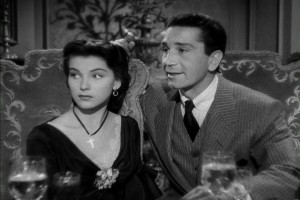 House Of Strangers fotoğrafı