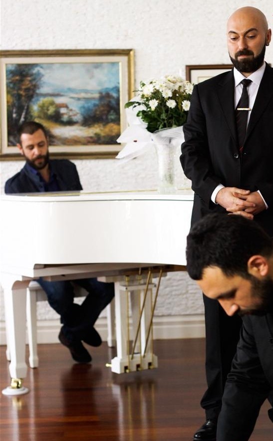 Behzat Ç. Bir Ankara Polisiyesi Fotoğrafı