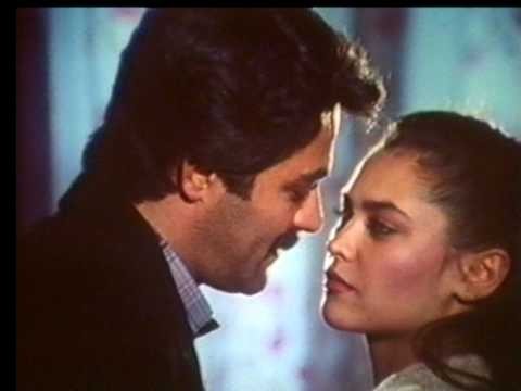 Yabancı (III) fotoğrafı