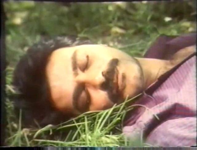 Yabancı (III) fotoğrafı