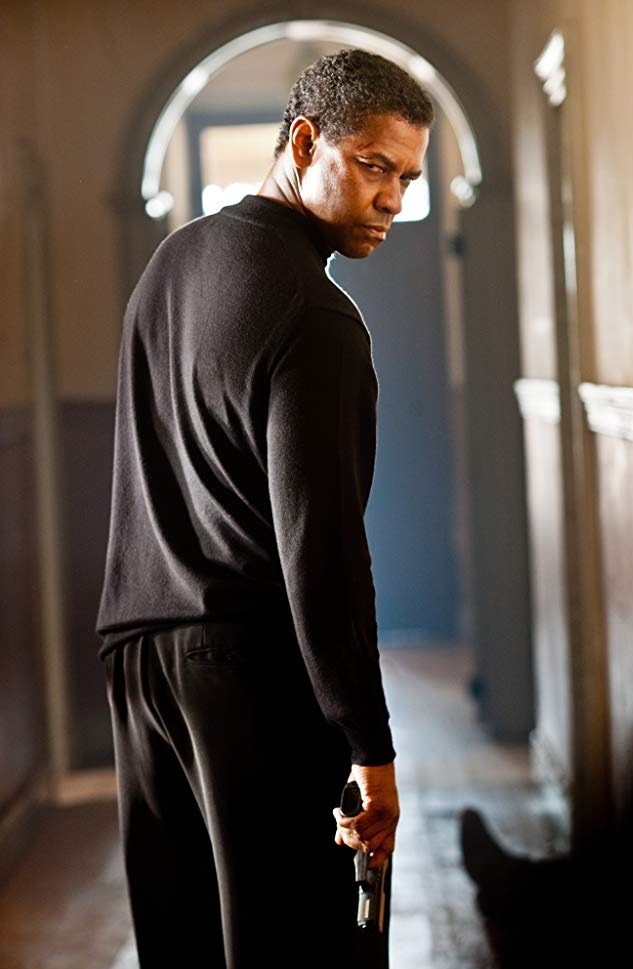 Düşmanı Korurken Fotoğrafı