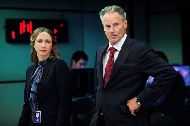 Düşmanı Korurken Fotoğrafı