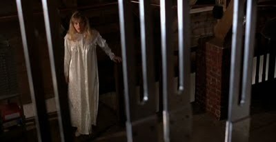 From Beyond fotoğrafı