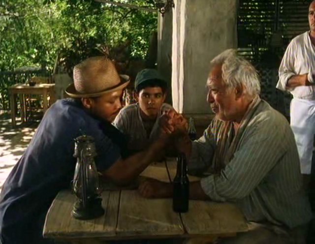 Yaşlı Adam ve Deniz Fotoğrafı