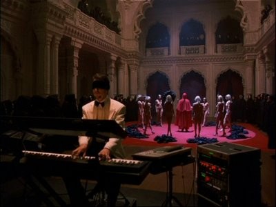 Gözü Tamamen Kapalı Fotoğrafı