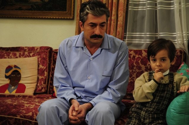 Öyle Bir Geçer Zaman Ki Fotoğrafı