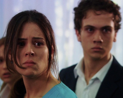 Öyle Bir Geçer Zaman Ki Fotoğrafı