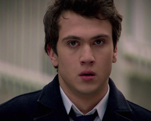 Öyle Bir Geçer Zaman Ki Fotoğrafı