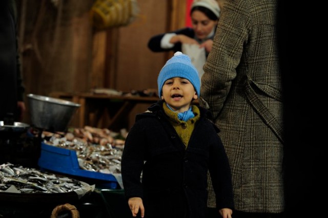 Öyle Bir Geçer Zaman Ki Fotoğrafı