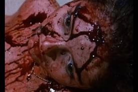 Sette Scialli Di Seta Gialla fotoğrafı