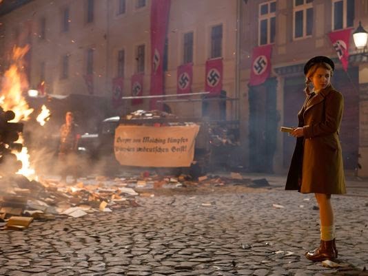 Kitap Hırsızı Fotoğrafı