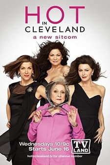 Hot in Cleveland (2010) afişi