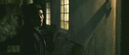 Ejderha Dövmeli Kız Fotoğrafı