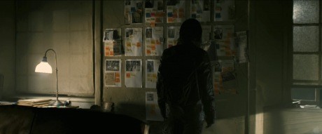 Ejderha Dövmeli Kız Fotoğrafı