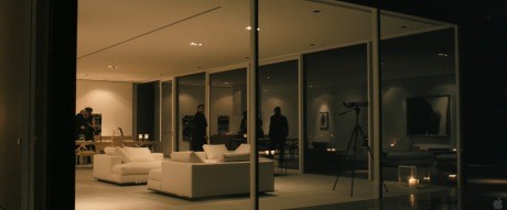 Ejderha Dövmeli Kız Fotoğrafı