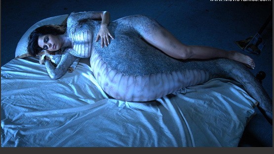 Yılan Kadın fotoğrafı