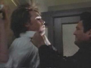 İnsan İki Kere Ölür fotoğrafı