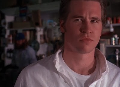 İnsan İki Kere Ölür fotoğrafı