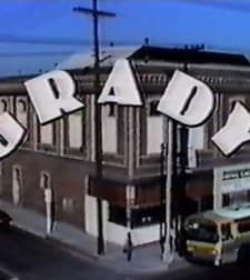 Grady (1975) afişi
