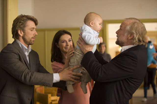 Mutlu Ev Kadını Fotoğrafı