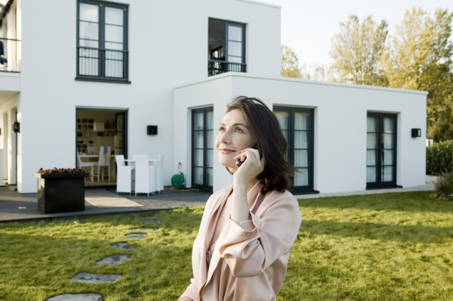 Mutlu Ev Kadını Fotoğrafı