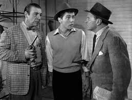 Behave Yourself! fotoğrafı