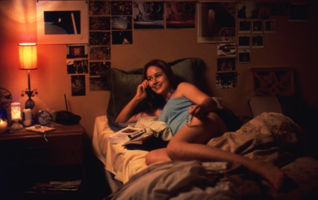 Asla Yabancılarla Oynama fotoğrafı