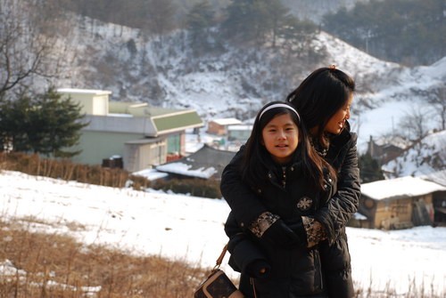 Love, In Between Fotoğrafı