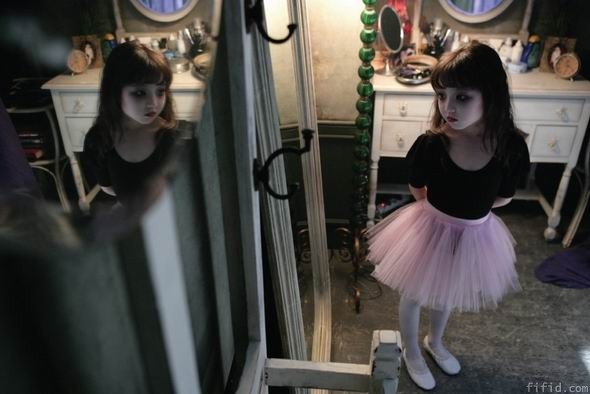 Kanlı Ayakkabı Fotoğrafı