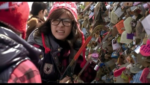 Hello Stranger Fotoğrafı