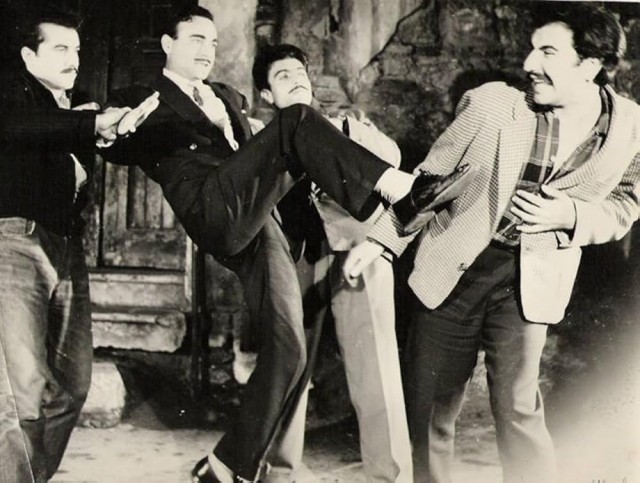 Esmer Delikanlı (1961) afişi